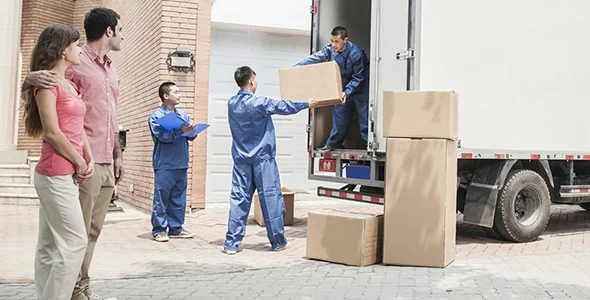 Family overseeing last-minute move with Waltershausen Moving in South Bend, IN.